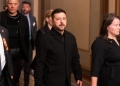 Ζελένσκι: «Περιμένουμε απόψε μαζική ρωσική επίθεση, χρειαζόμαστε άμεσα αντιαεροπορική στήριξη»