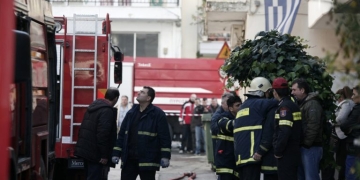 Αχαΐα: Άνδρας εντοπίστηκε χωρίς τις αισθήσεις του μετά από φωτιά σε σπίτι στα Μοιραίικα
