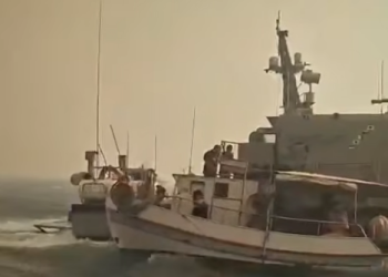 Αυτοί είναι οι τέσσερις «ήρωες» της θάλασσας που έσωσαν πολίτες στη φωτιά του Ρεθύμνου