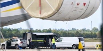 Αποκαλύψεις και διαψεύσεις για το παγιδευμένο drone