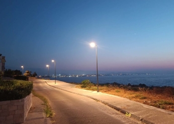 Χανιά: Σε λειτουργία ο νέος ηλεκτροφωτισμός στο Κουμπελή