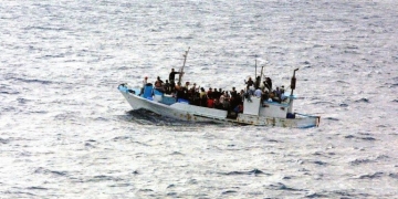 Δύο νέες καραβιές με 115 μετανάστες νότια του Ηρακλείου