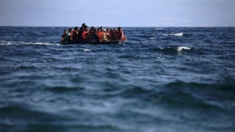 Εντοπισμός λέμβου με περίπου 50 μετανάστες νοτιοδυτικά της Ιεράπετρας