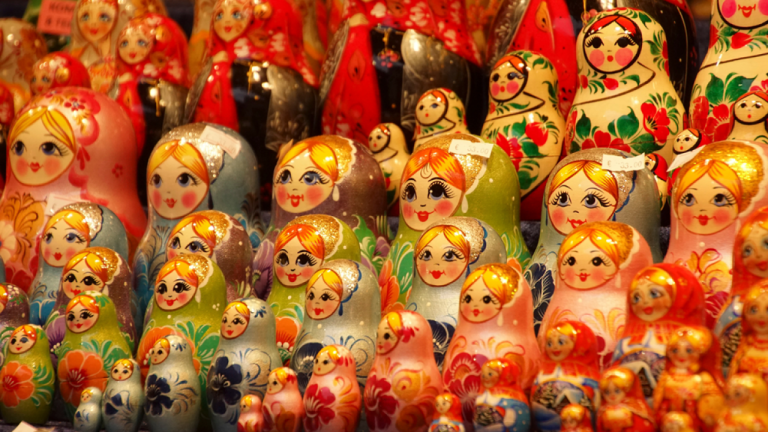 Επιχείρηση Matryoshka: Η Ρωσία εντείνει τις επιχειρήσεις παραπληροφόρησης ενόψει εκλογών σε γερμανικά κρατίδια