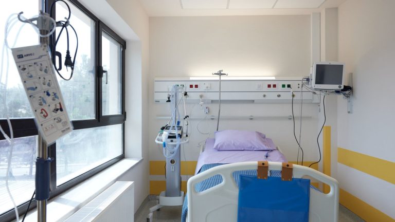 Επιστρέφει στη Μολδαβία η 7χρονη που έχασε τους γονείς και την αδερφή σε τροχαίο στη Χαλκιδική