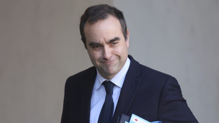 Γαλλία: Αποδοκιμασίες σε βάρος του πρωθυπουργού Λεκορνί από πυρόπληκτους