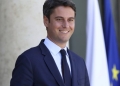 Γαλλία: Ο πρώην πρωθυπουργός Γκαμπριέλ Ατάλ λέει ότι ήταν θύμα κυβερνοεπίθεσης από τη Ρωσία