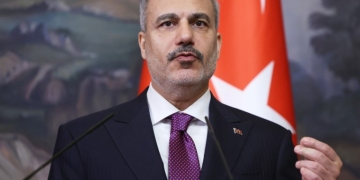Η Τουρκία καταδίκασε την ισραηλινή επίθεση εναντίον βάσης στη Συρία και ζητά διεθνή αντίδραση