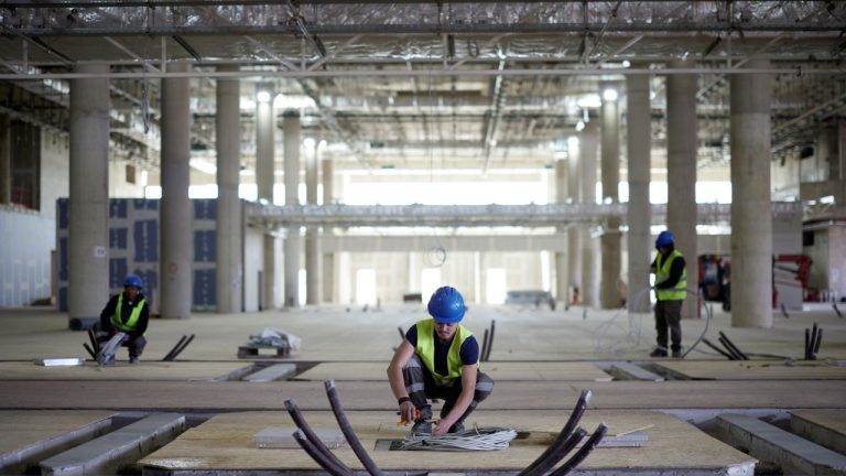 Ηράκλειο: Υπογράφηκε η σύμβαση για τα συστήματα αεροναυτιλίας στο υπό κατασκευή νέο Διεθνές Αεροδρόμιο
