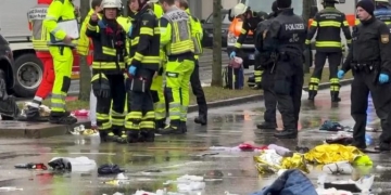 Ισόβια σε 25χρονο Αφγανό που σκότωσε δύο ανθρώπους ρίχνοντας το αυτοκίνητό του σε εργατική διαδήλωση στο Μόναχο