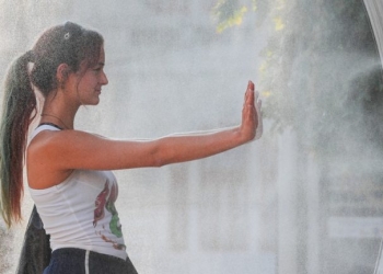 Καύσωνας και στη Σλοβακία: Ρεκόρ υψηλής θερμοκρασίας με 42,2 βαθμούς Κελσίου