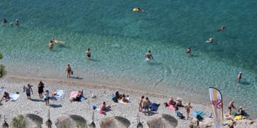 «Καμίνι» η χώρα και την Κυριακή - Σε ποιες περιοχές ανέβηκε πάνω από τους 39 βαθμούς ο υδράργυρος