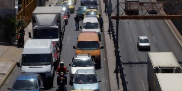 Καραμπόλα στην έξοδο της Λ. Κηφισού, στο ύψος του ΣΕΦ
