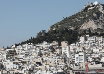Κλειστοί σήμερα οι λόφοι Λυκαβηττού και Φινόπουλου λόγω ακραίου κινδύνου πυρκαγιάς