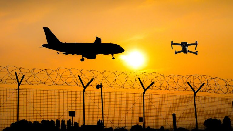 Λειψία: Βίντεο δείχνει πιθανή στοχευμένη επίθεση στο ουκρανικό μεταγωγικό αεροσκάφος Antonov