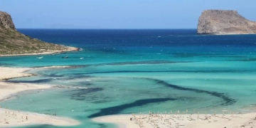 Με… κράτηση σε Μπάλο, Ελαφονήσι και Φαλάσαρνα
