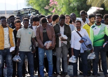 Μόλις 15 ετών ένας εκ των δύο διακινητών μεταναστών που έφτασαν στους Καλούς Λιμένες