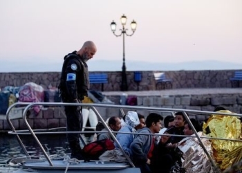 Νέες καραβιές μεταναστών νότια της Κρήτης – Διπλή επιχείρηση διάσωσης για 78 άτομα