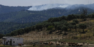 Νότιος Λίβανος: «Καίνε τη γη για να μην επιστρέψουμε» - Καταγγελίες ότι το Ισραήλ πυρπολεί δάση και καλλιέργειες