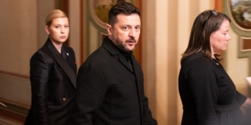 Ο Ζελένσκι καλεί τις ΗΠΑ να εγκρίνουν τη μεταφορά πυραύλων Patriot στην Ουκρανία