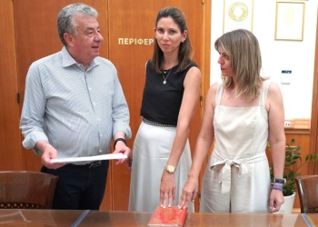 Ορκωμοσία δύο νέων υπαλλήλων στην Περιφέρεια Κρήτης