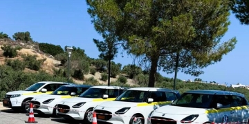 Παραλαβή νέων υβριδικών οχημάτων από το Δήμο Χερσονήσου
