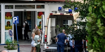 Πάτρα: Αγοράκι 2,5 ετών έπεσε από μπαλκόνι – Την πτώση ανέκοψε δέντρο σώζοντάς του τη ζωή