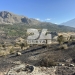 Πυρκαγιά στο νότιο Ρέθυμνο: Μνημείο για τους δύο πυροσβέστες που έχασαν τη ζωή τους – «Αγώνας δρόμου» για την καταγραφή των ζημιών