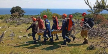 Σαμοθράκη: Επιχείρηση διάσωσης για 15χρονη που τραυματίστηκε στη Γριά Βάθρα