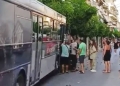 Σοκαριστικό περιστατικό στο Αίγιο: Οδηγός λεωφορείου υπέστη ανακοπή- Tο όχημα έπεφτε πάνω σε άλλα ΙΧ