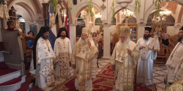 Στη Σάμο ο Αρχιεπίσκοπος Κρήτης Ευγένιος – Στους εορτασμούς για τη Μεταμόρφωση του Σωτήρος και τη Ναυμαχία της Σάμου