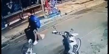 Στον ανακριτή ο 26χρονος Αφγανός για τη δολοφονία της Βρετανίδας στην Κυψέλη