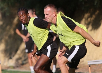Super Cup: Με Ντίκμαν η αποστολή του ΟΦΗ