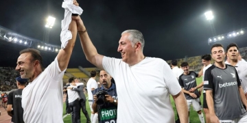 Συγκινημένος και περήφανος ο Μ. Μπούσης: Tι είπε για την ομάδα, τα 2 τρόπαια σε τρεις μήνες και την Ευρωπαϊκή πρόκληση