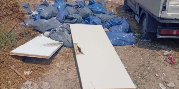 Σύλληψη 2 ατόμων στη Θεσσαλονίκη για παράνομη απόρριψη μπαζών σε αγροτεμάχιο