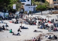 Τα viral βίντεο που οδήγησαν χιλιάδες μετανάστες να κολυμπήσουν προς τη Θέουτα - Δείτε βίντεο