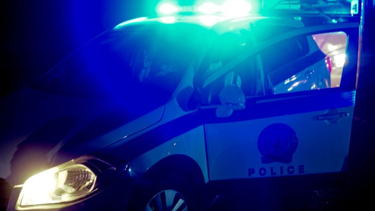 Θεσσαλονίκη: 5 συλλήψεις για επίθεση σε αστυνομικούς και ξυλοδαρμό 60χρονου στον Φοίνικα
