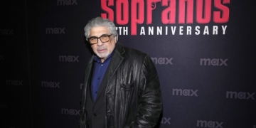 Θλίψη στο Χόλιγουντ: Πέθανε ο Βίνσεντ Παστόρε, ο αγαπημένος ηθοποιός των «The Sopranos»