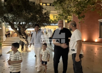 Το Creta24 στο «ασπρόμαυρο» δείπνο πριν τον τελικό του Σούπερ Καπ – Βίντεο και Φωτογραφίες