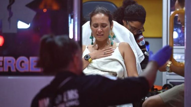 Τραγωδία στη Νέα Υόρκη: Δύο νεκροί, ανάμεσά τους ένα βρέφος, από ανατροπή σκάφους - Δείτε βίντεο, φωτογραφίες
