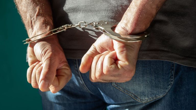 Τρεις συλλήψεις για εισαγωγή κάνναβης στην Ελλάδα, αεροπορικώς - Κατασχέθηκαν 18,6 κιλά SKUNK