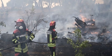 Τρεις συλλήψεις για πυρκαγιές από αμέλεια σε Τρίκαλα, Ανατολική Αττική και Πρέβεζα