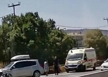 Τροχαίο στο ΒΟΑΚ: Συγκρούστηκαν δύο αυτοκίνητα