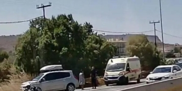 Τροχαίο στο ΒΟΑΚ: Συγκρούστηκαν δύο αυτοκίνητα